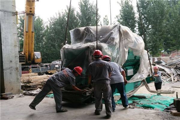 無錫設備搬運公司提醒您簽訂設備搬遷合同最需要關注的內(nèi)容是哪里？